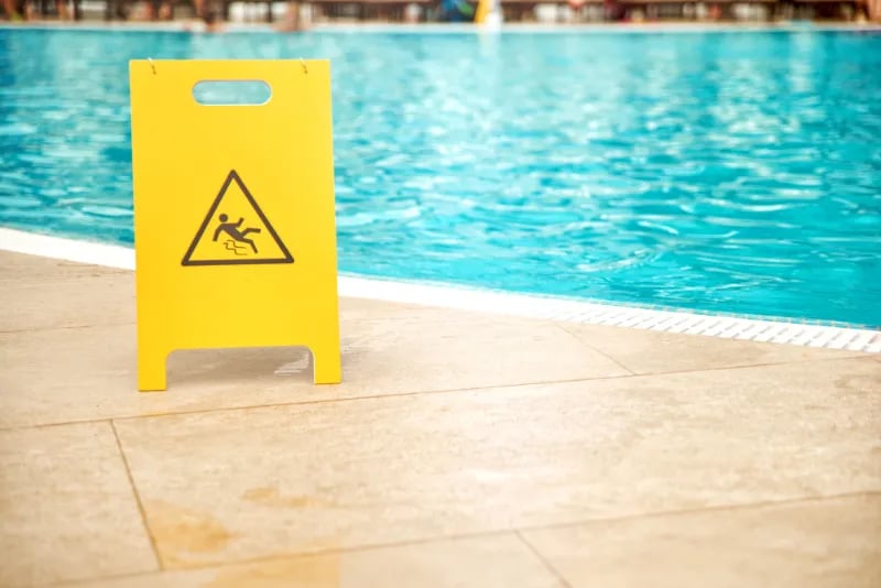 Swimming Pool Slippery Sign